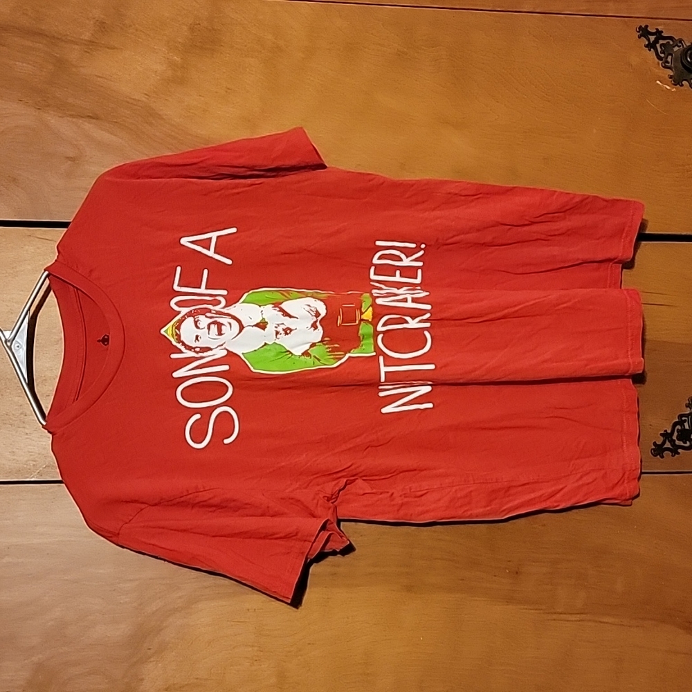 Elf Tee Shirt size Large mens